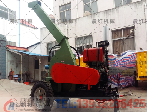 大型移動式木材削片機